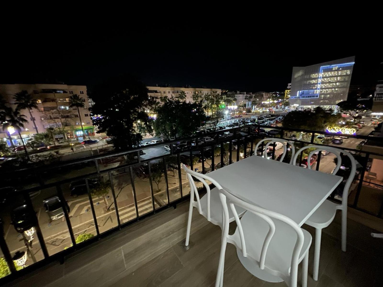 Apartamento Centrico Junto Al Mar Εστεπόνα Εξωτερικό φωτογραφία